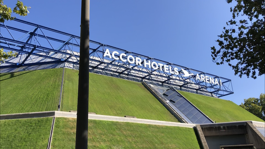 P4 – AccorHotel Arena