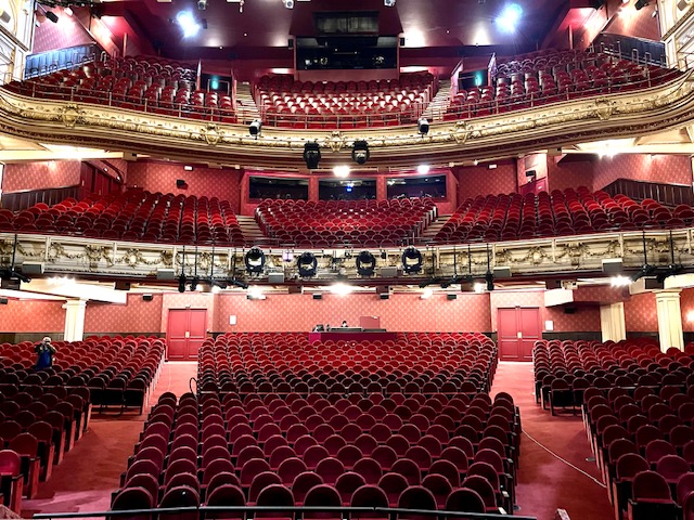 Un célèbre spectacle accueilli dans un lieu historique de Paris