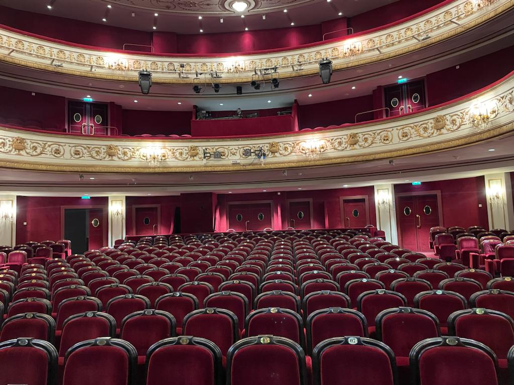 Le Théâtre Marigny : un trésor artistique au cœur de Paris